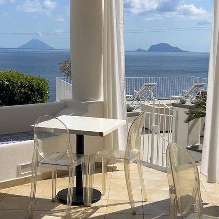 مالْفا 'A Alera Room & Breakfast المظهر الخارجي الصورة
