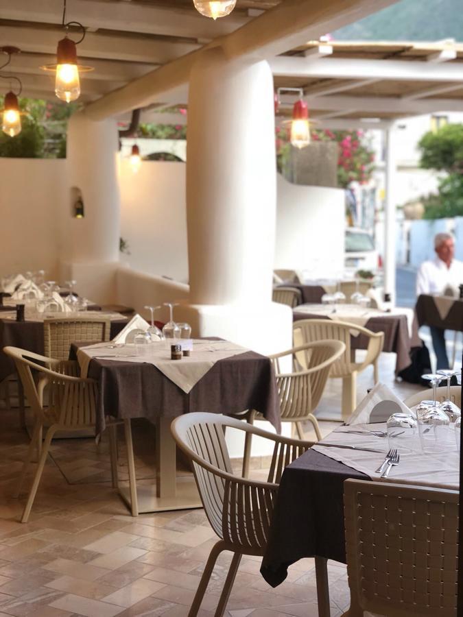 مالْفا 'A Alera Room & Breakfast المظهر الخارجي الصورة